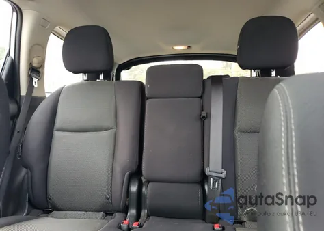 2018 Nissan Pathfinder S z USA, uszkodzony, nr VIN 5N1DR2MM4JC663177